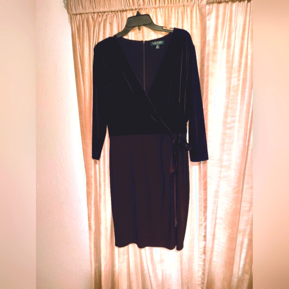 Lauren Ralph Lauren Velvet Wrap Top, Fully Lined Bottom, Sz. 12 Cocktail